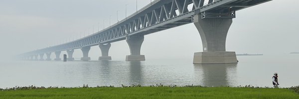 AyeshaTariq Profile Banner