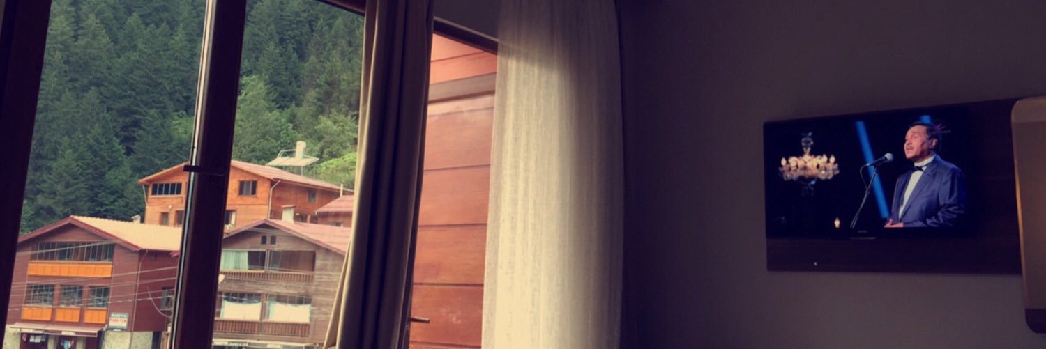 anas_d3's profile banner image