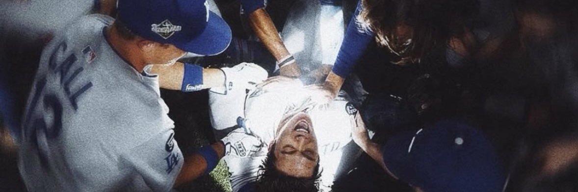 dvoisaiah's profile banner image