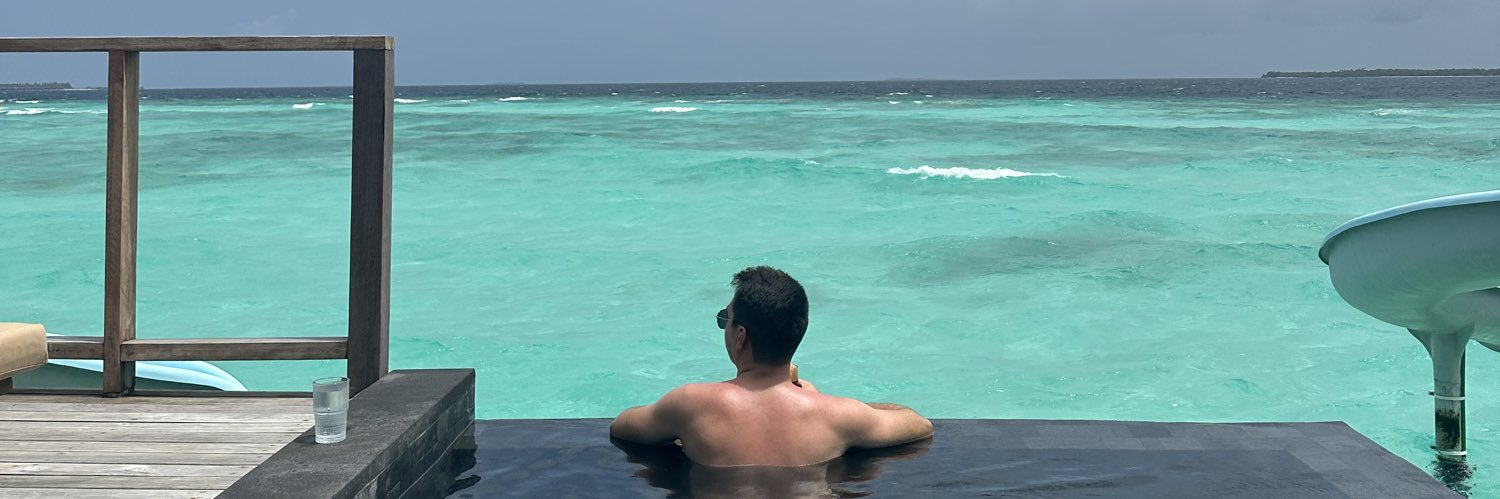 BareMuzaffer's profile banner image