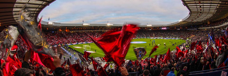 Graeme Shinnie banner