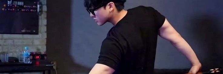 Jossaval's profile banner image