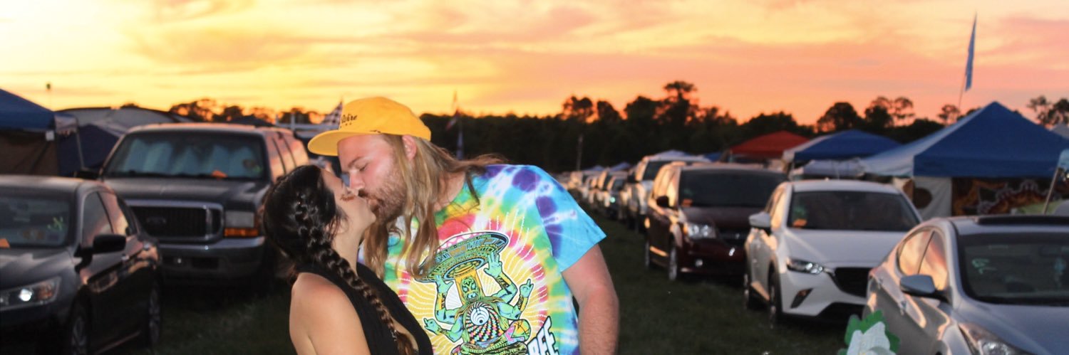 saviiest's profile banner image