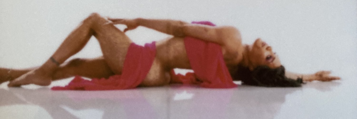 redstarr305's profile banner image