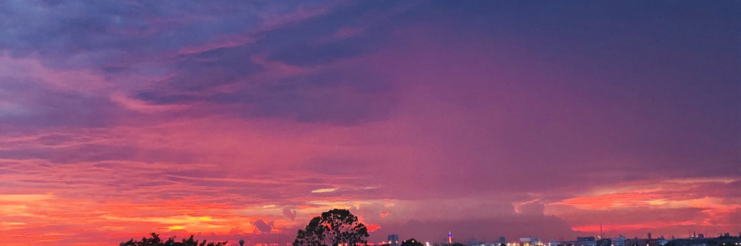 thitat68's profile banner image