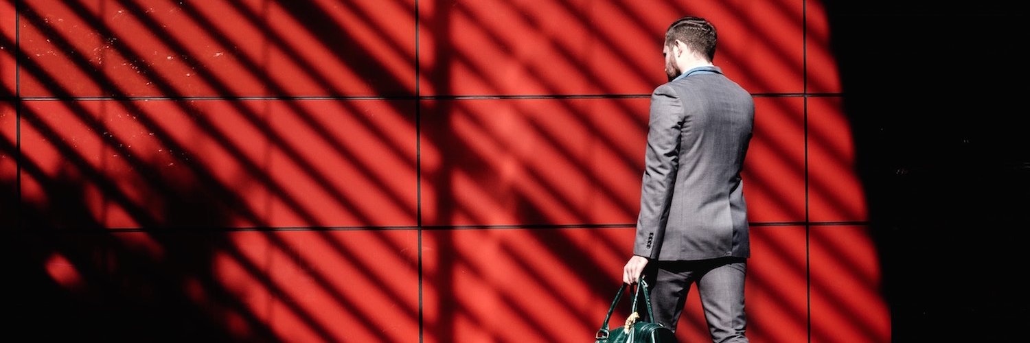 Schade Magazine banner