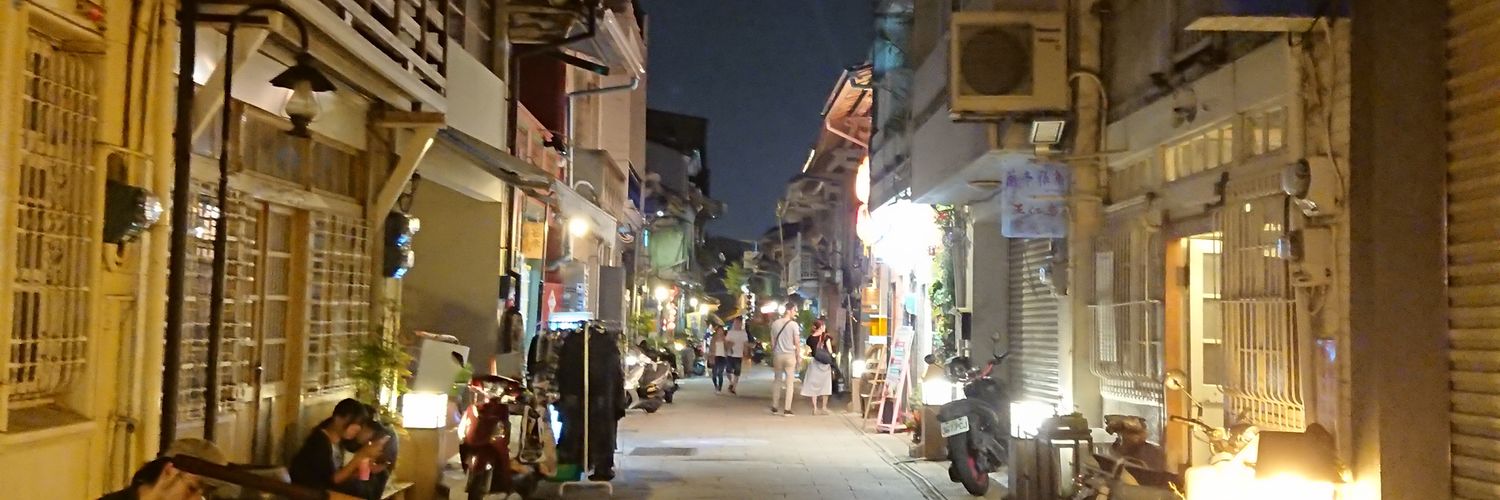 guiltyhuang's profile banner image