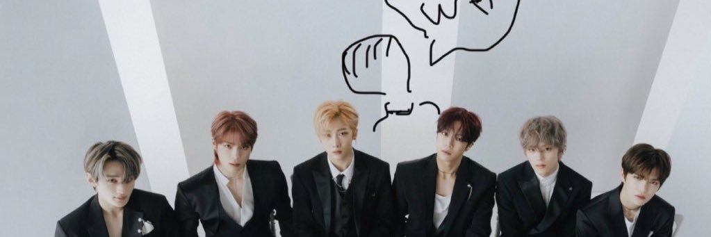 syl_winter's profile banner image