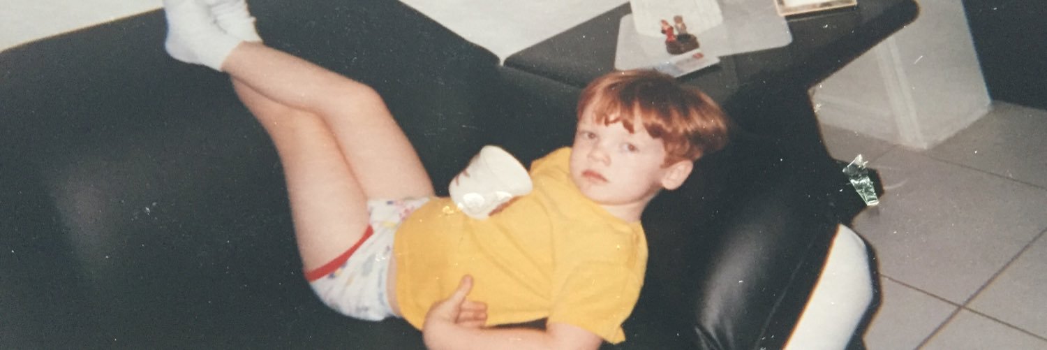 ErbdyLvsRaymond's profile banner image