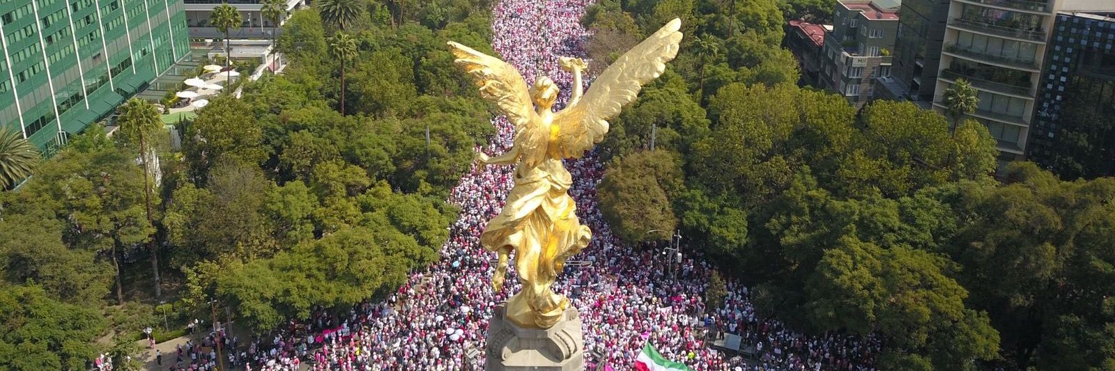 César Turincio banner