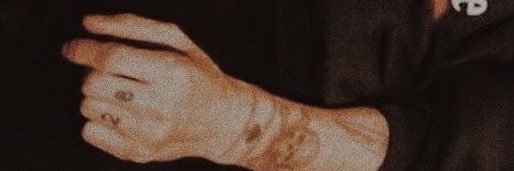 28tinytommo's profile banner image