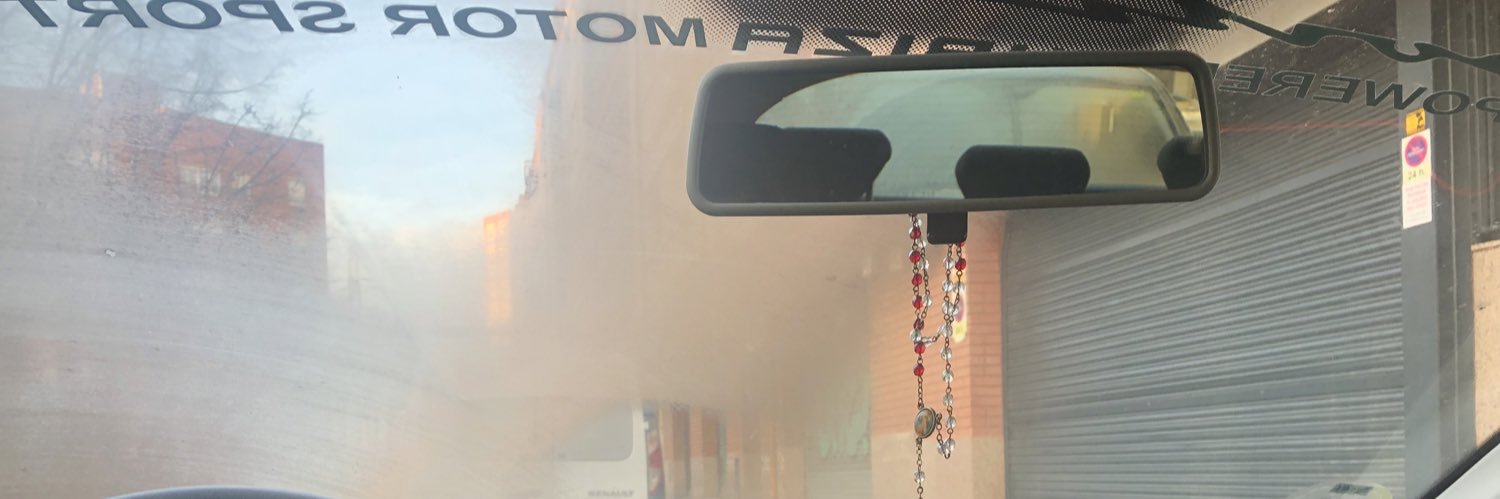 paratiratta's profile banner image