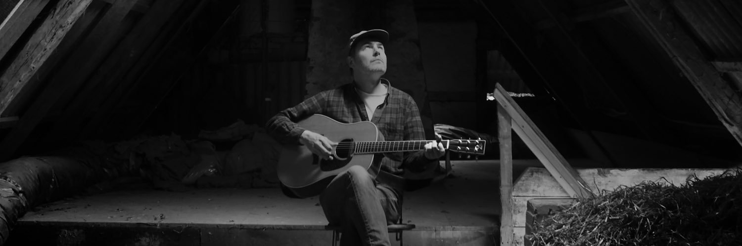 Findlay Brown banner