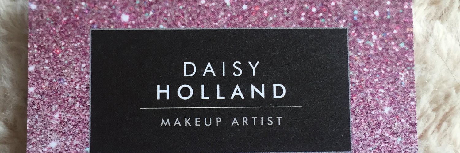 daisholland's profile banner image