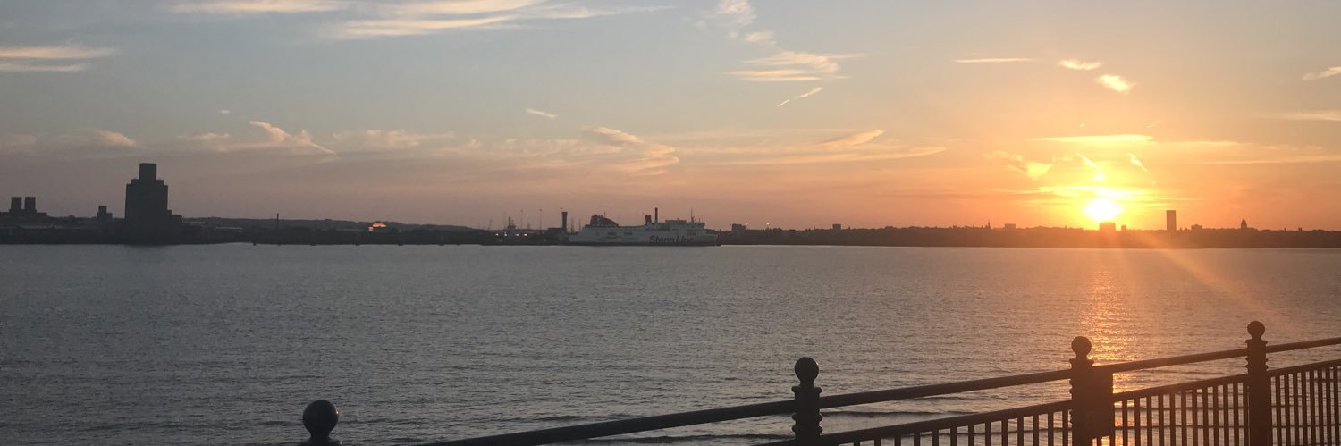 3_HMLW's profile banner image