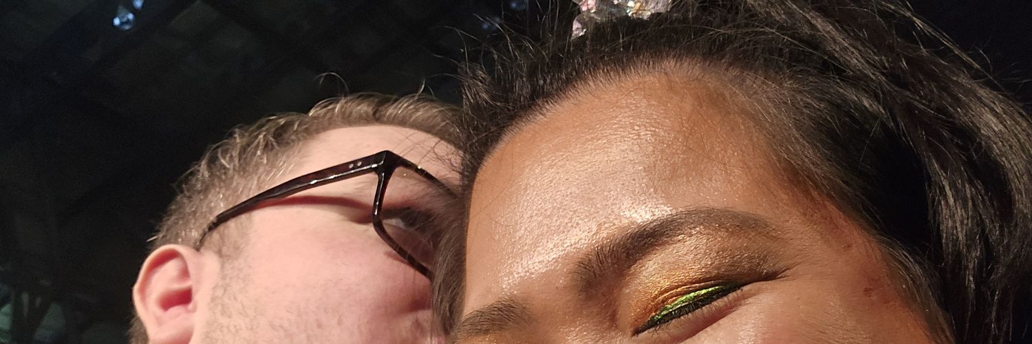 bee be scannin' 🐝💖🏳️‍🌈 banner