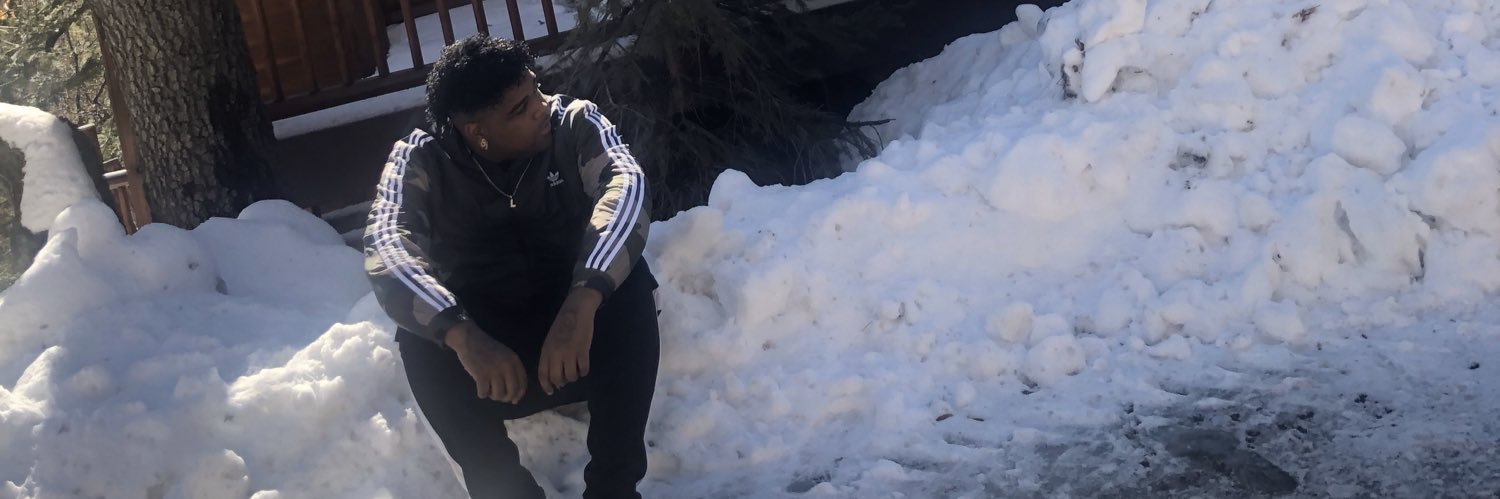mr_everythingg's profile banner image