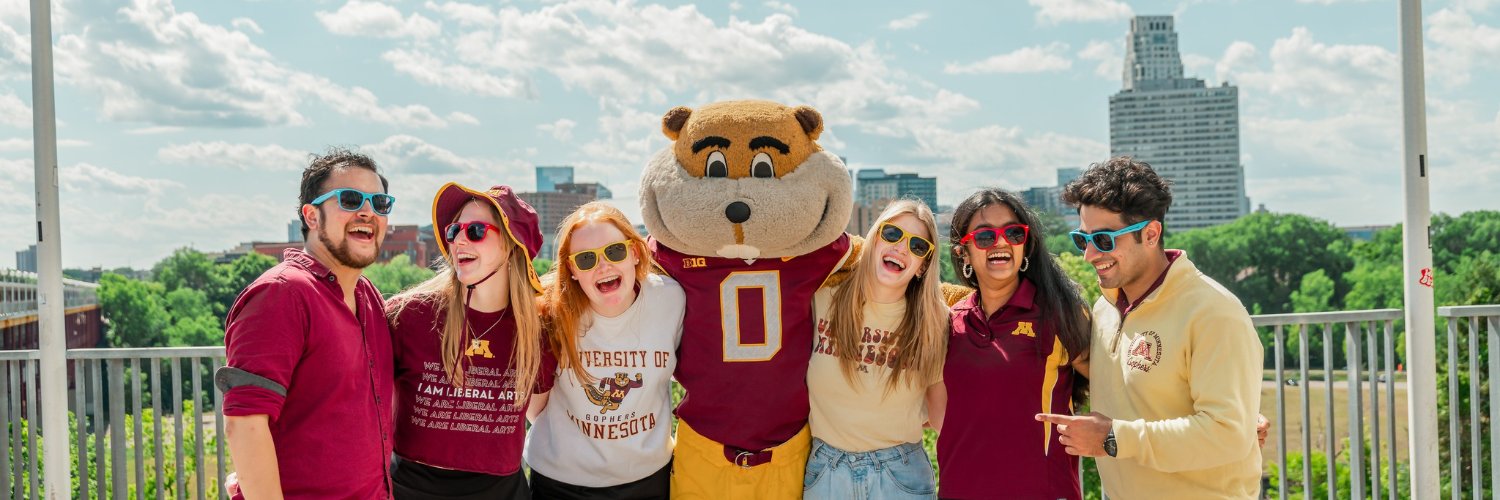 umnSUA's profile banner image