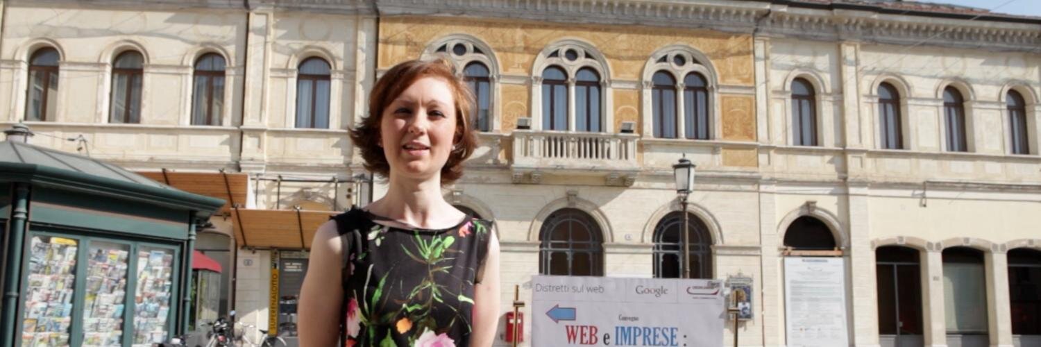 Laura Aglio banner