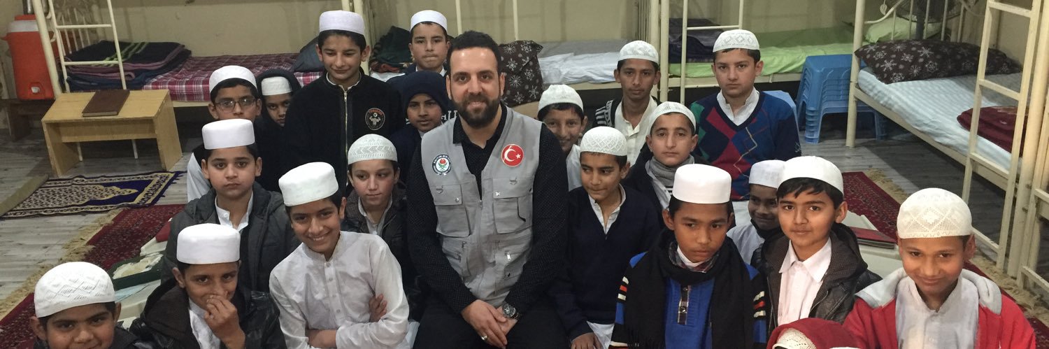 Yunus KAVA Öğretmen/Sendikacı banner