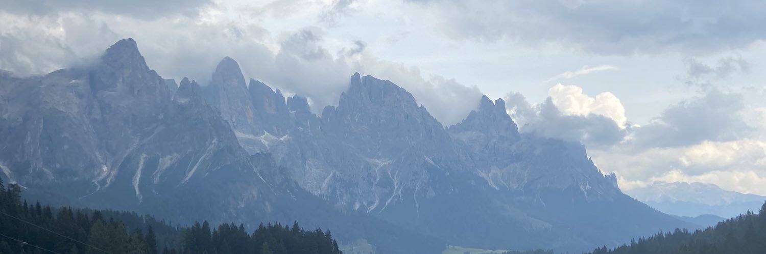 MariGattel's profile banner image