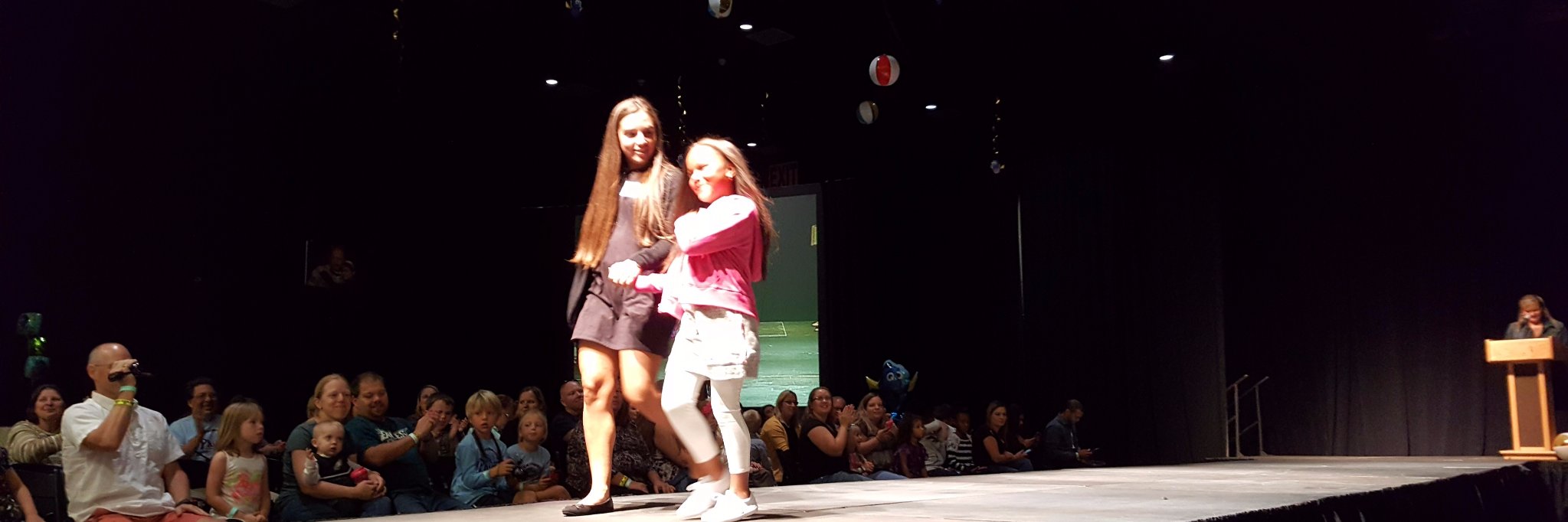 Kids_Runway's profile banner image
