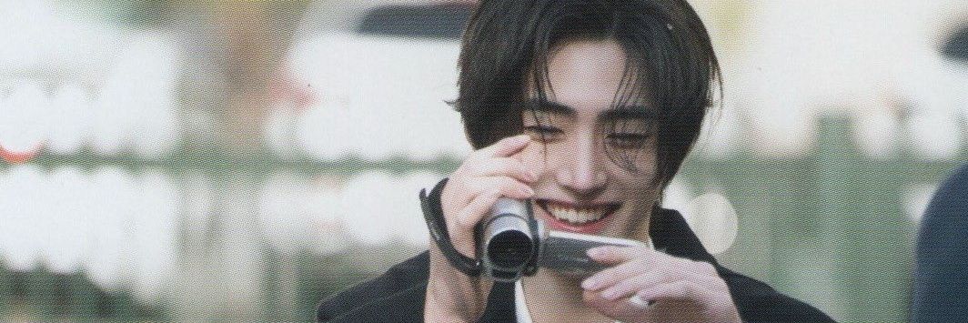 hanniebaeks's profile banner image