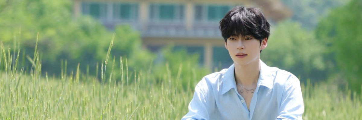 hamzzishb_'s profile banner image