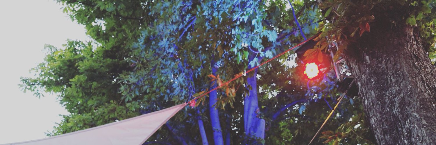 inruee's profile banner image