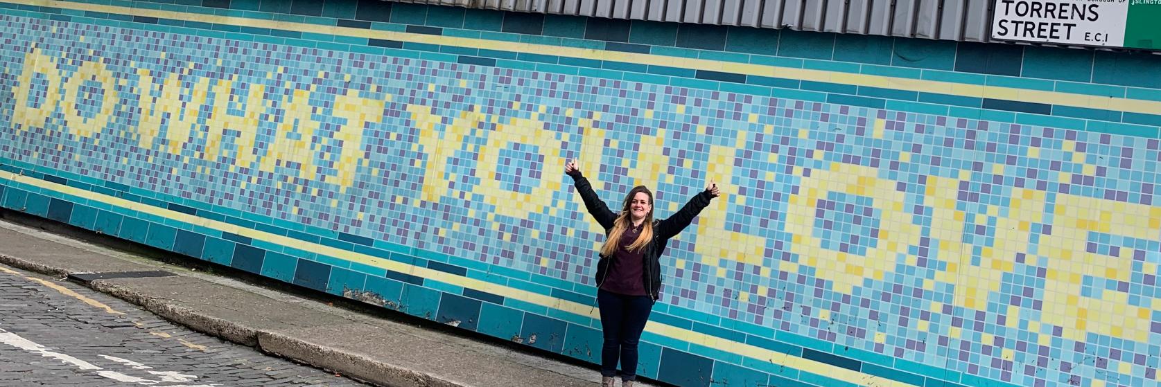 Tess Agnew writes ✍️ banner