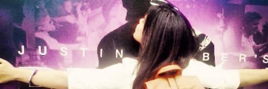 angievalcr's profile banner image