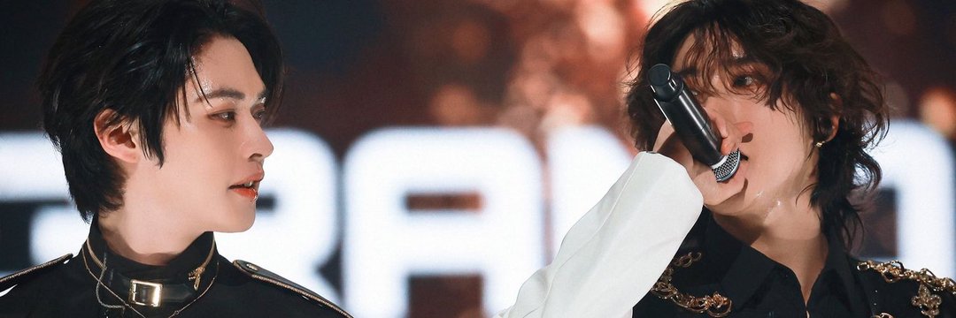 skzhyn's profile banner image
