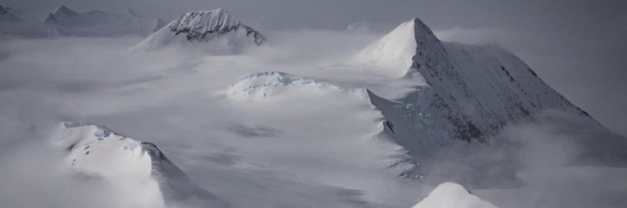 RonmhelA's profile banner image