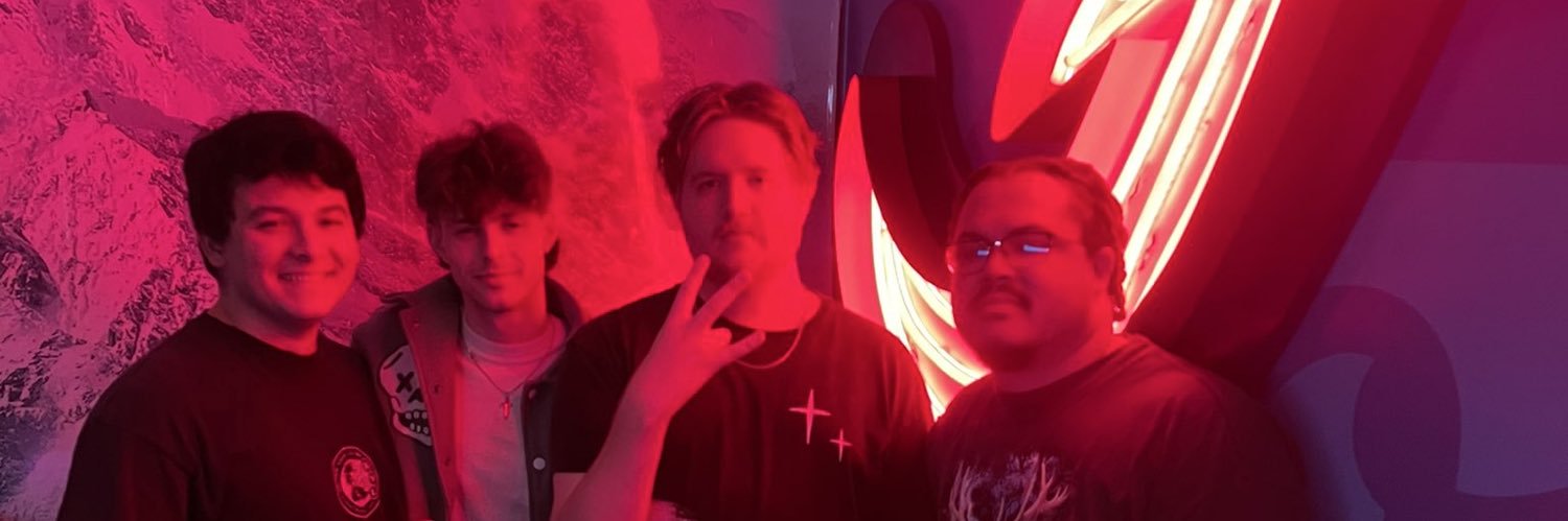 Moves banner
