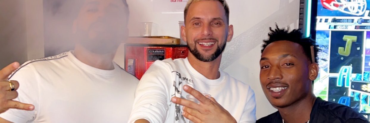 Da_Translator_'s profile banner image