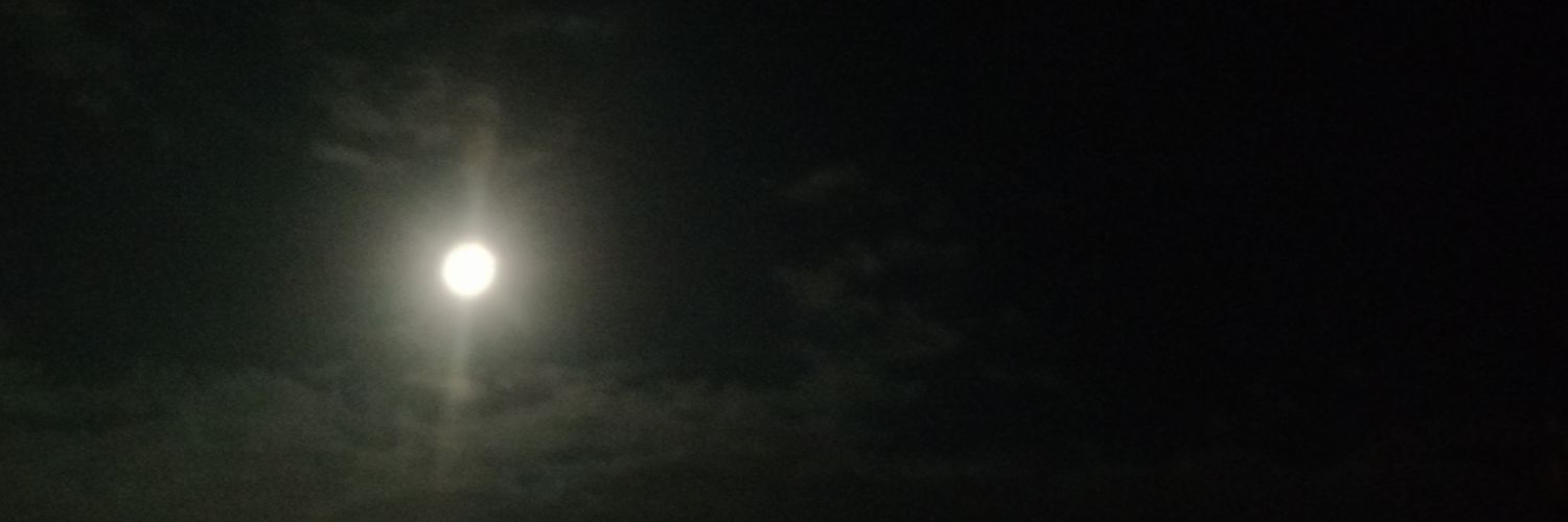 CrisMov's profile banner image