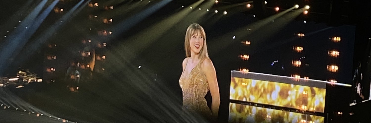 FernandaMtng's profile banner image