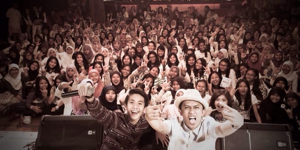 SoniQTangerang's profile banner image