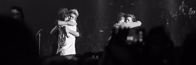 1D Updates banner