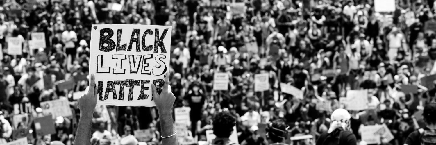 Mack Hundreds banner