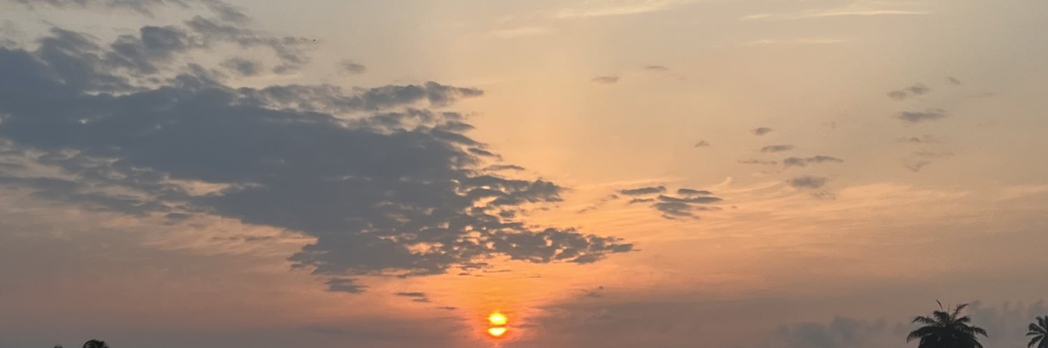 estherckng's profile banner image