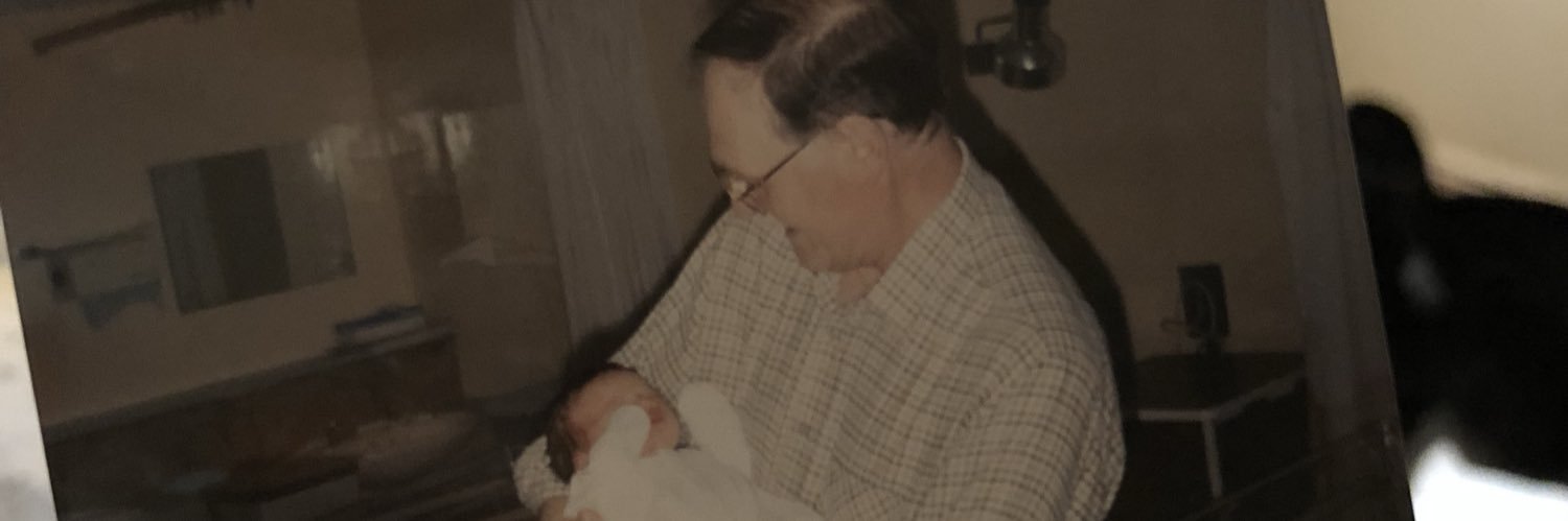 LauraGagoxx's profile banner image