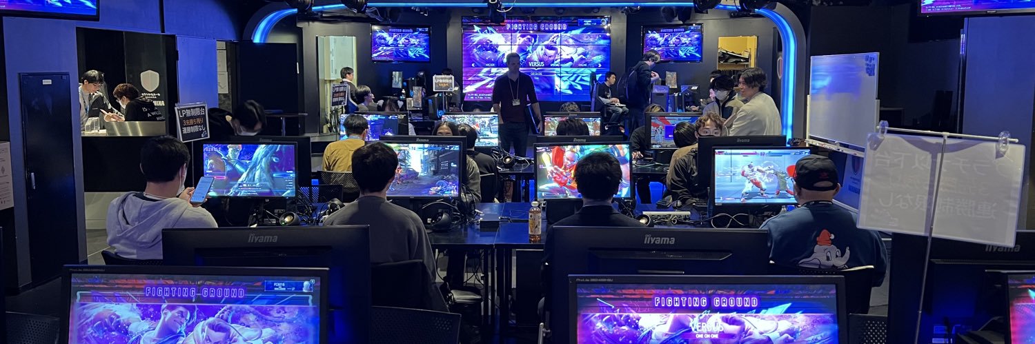 surezzi's profile banner image