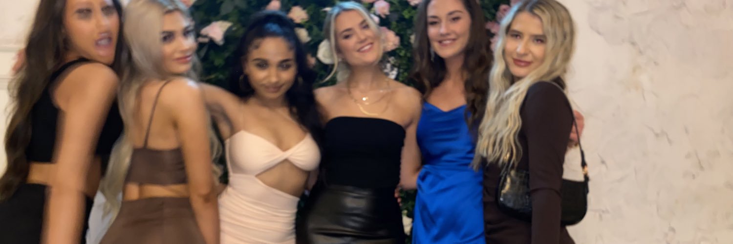 izzyy_fox's profile banner image