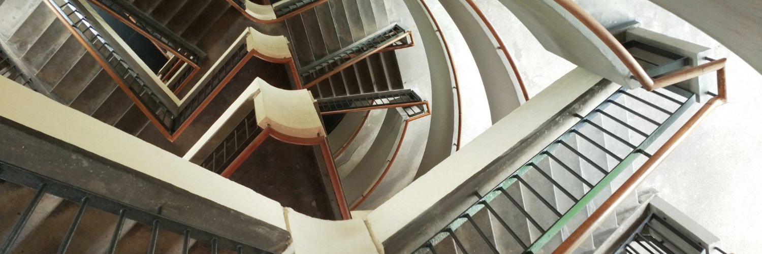 olibertweet's profile banner image