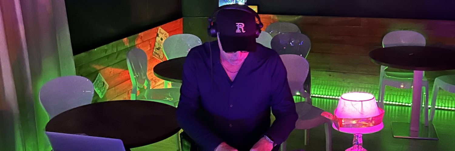 RobertoCassanel's profile banner image