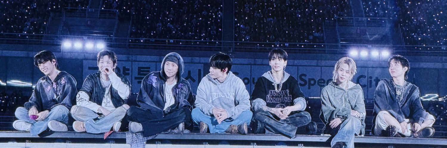 ᶜʸ ⁷ banner