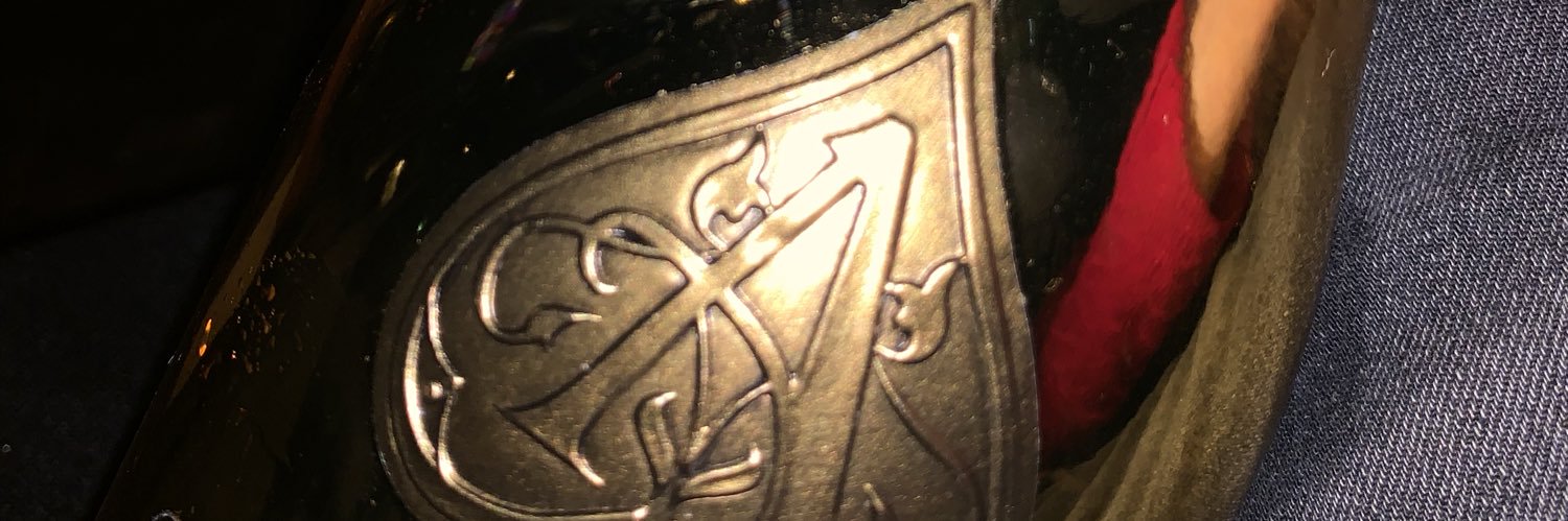 x0skyy's profile banner image