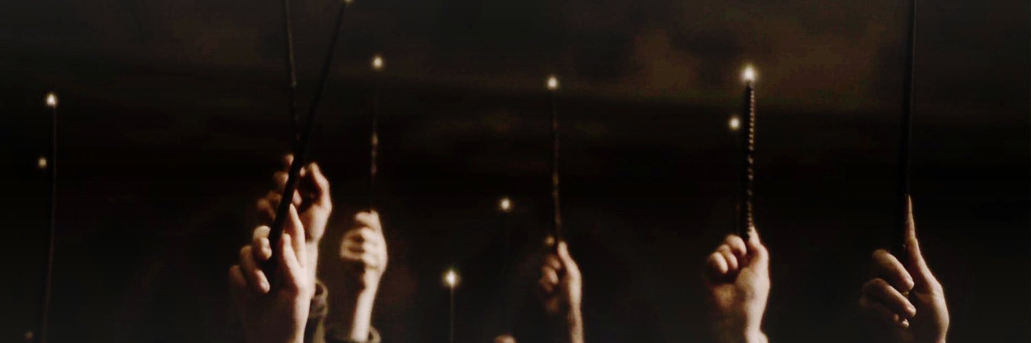 Aidasymlh's profile banner image