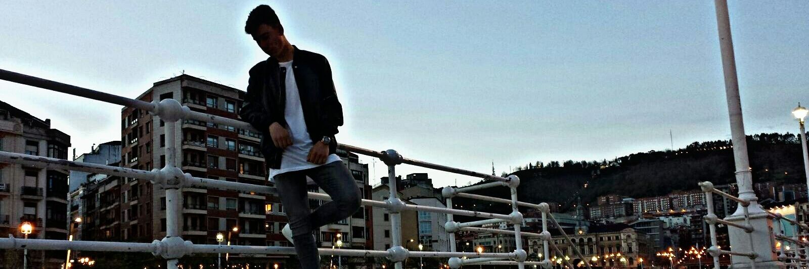 alexiselamo's profile banner image